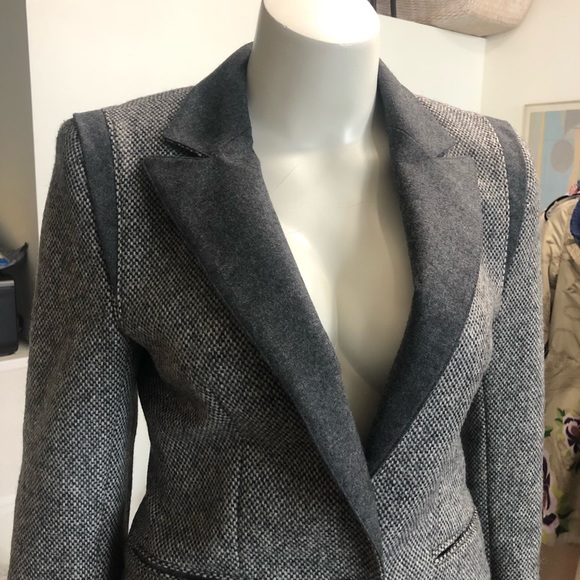 Vintage Louis Féraud Power Blazer - Picture 6 of 14